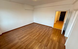 2 camere - 55mp - etaj 3 - centrala proprie - parcare - Central - Poză 2