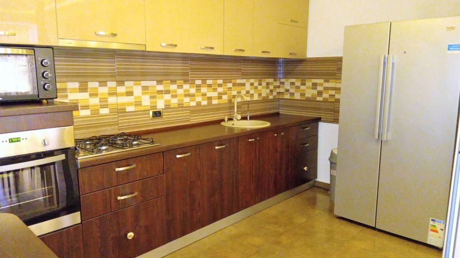 Apartament 3 camere | Tractorul | Isaran - Poză 3
