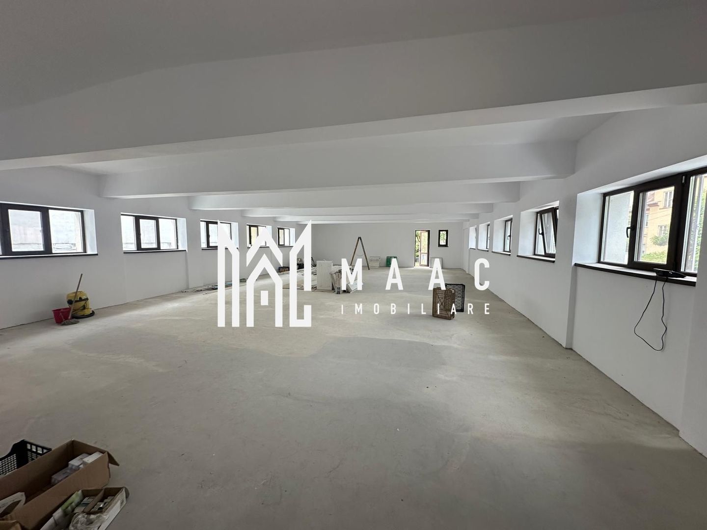 Spatiu comercial I Central I - Poză 2