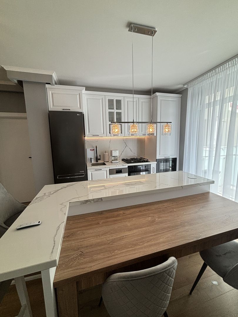 Apartament  Take Ionescu -Vivalia cu parcare subterana - Poză 12