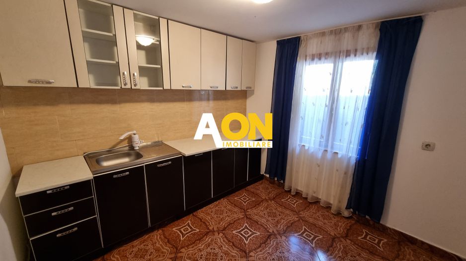 De vanzare casa P+M in stil rustic, 312 mp teren, Barabant - Poză 6