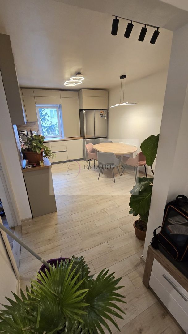 3 camere/2 băi/2 balcoane/ Zona P-ta Zorilor - Poză 5