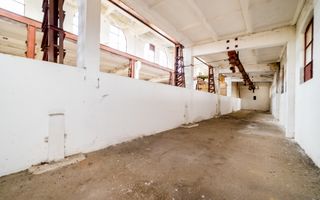 Hală spațioasă în Lipova oportunitate investiție - Poză 3