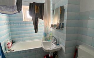 Ap 3 camere decomandat - zona Racadau - Poză 8