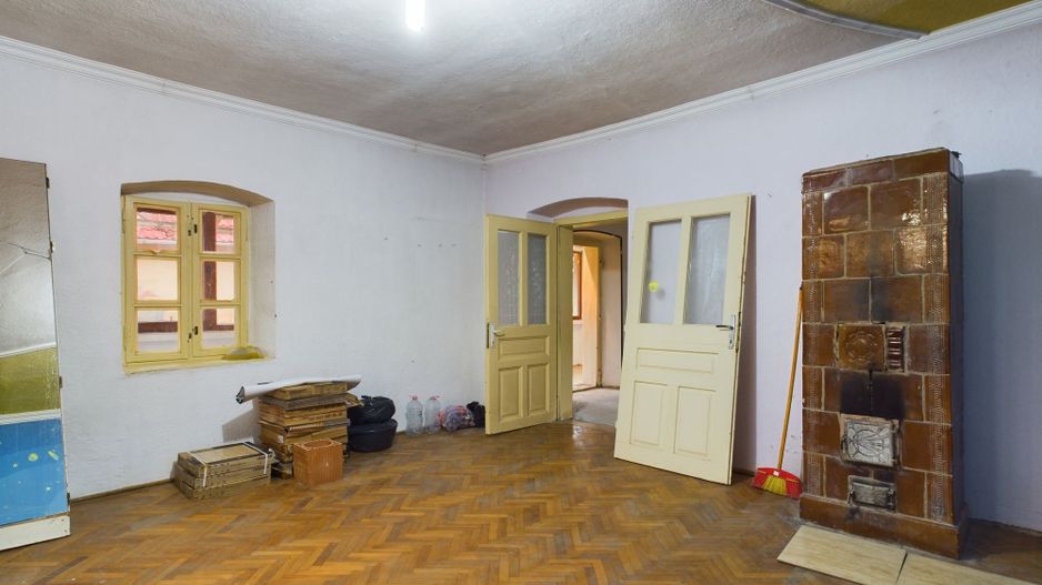 Oportunitate unică! Casă reabilitată parțial în Nitckidorf - Poză 6