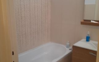 Jumatate din casa duplex D+P+E , 4 camere  in spatele strandului - Poză 9