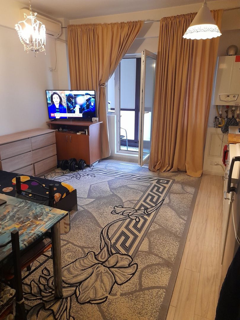 Vind garsoniera complet mobilata - Poză 1