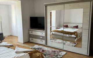 Apartament 2 camere | Etaj 2 | Renovat | Modern | Sub Arini - Poză 3