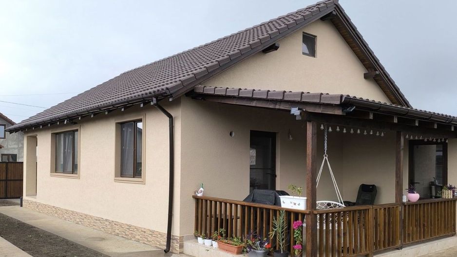 Casa Individuala Parter,Sanmihaiu Roman,3 Camere,Toate Utilitatile - Poză 3