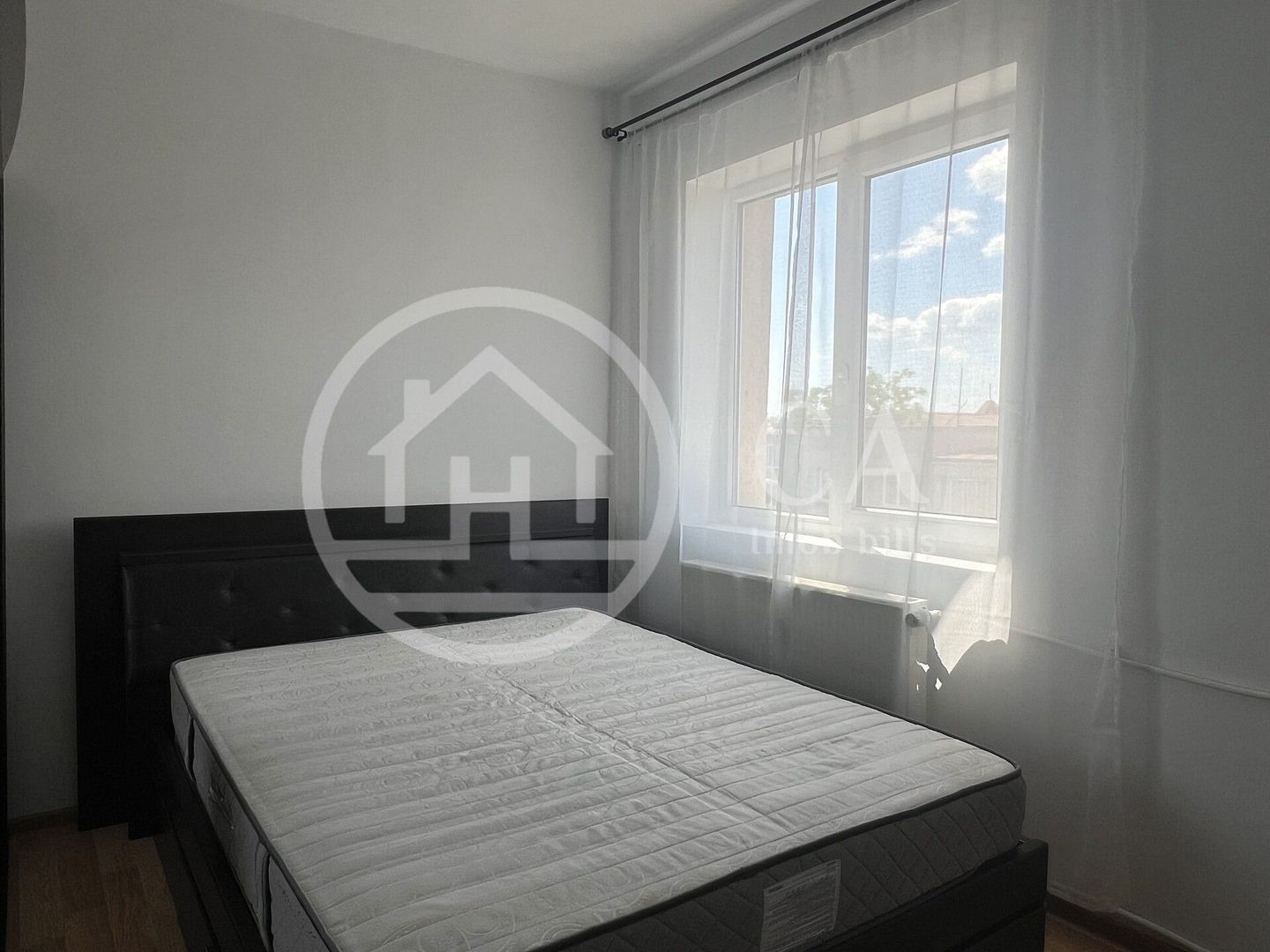 Apartament cu 3 camere de inchiriat in zona Centrala Oradea - Poză 4