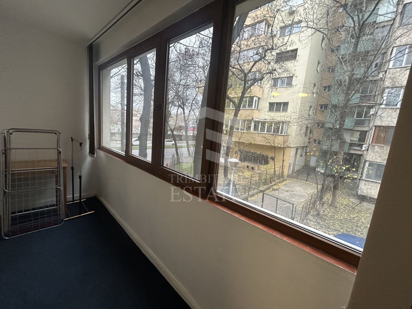 3 Camere Vatra Luminoasa - Poză 12