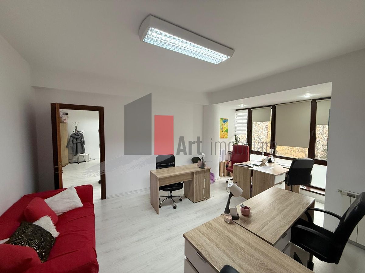 Va prezentam un apartament de 3 camere zona dorobanti,ideal firma sau locuit - Poză 13
