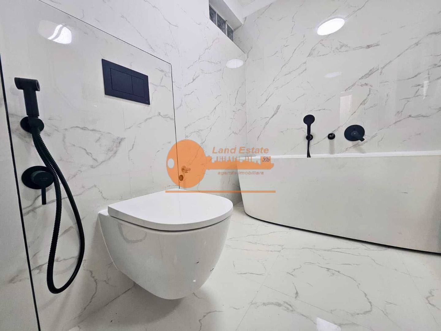 3 Camere Turda - Bloc Boutique Nou - Poză 2