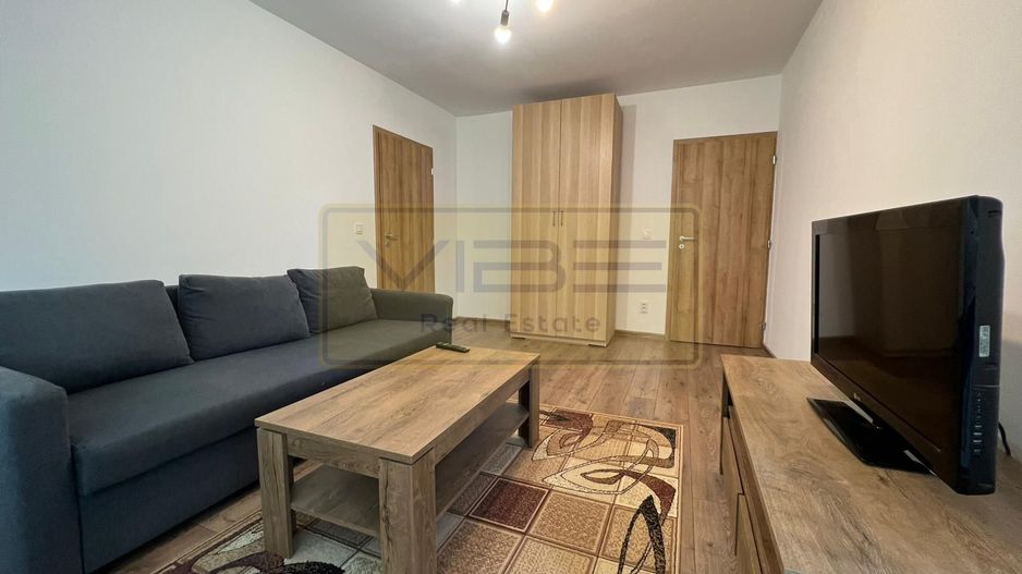 Apartament 2 dormitoare + living Podu Ros - Poză 1