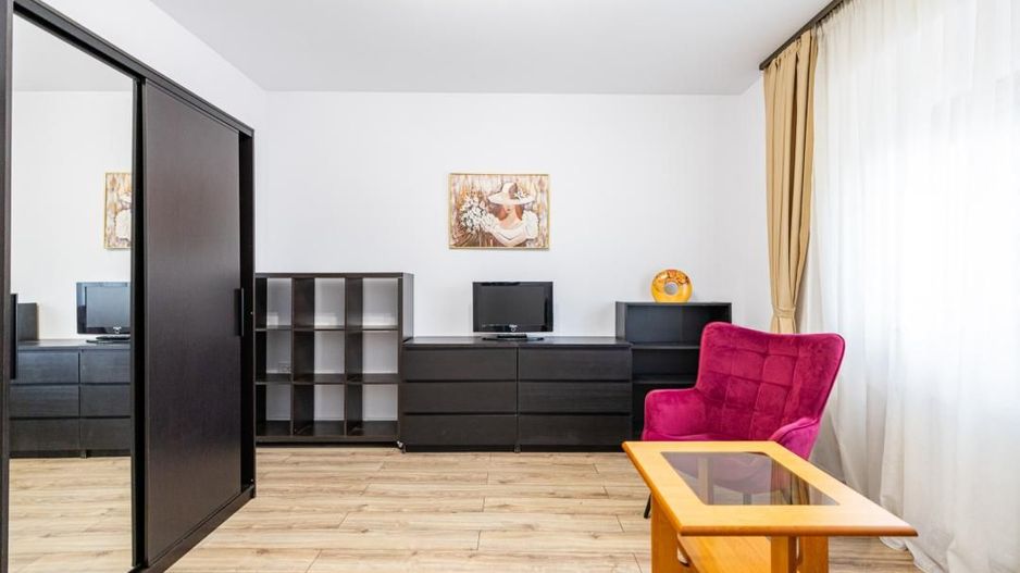 Casa parter, renovata, mobilata, gradina amenajata, str Petofi Sandor-Dumbravita - Poză 10