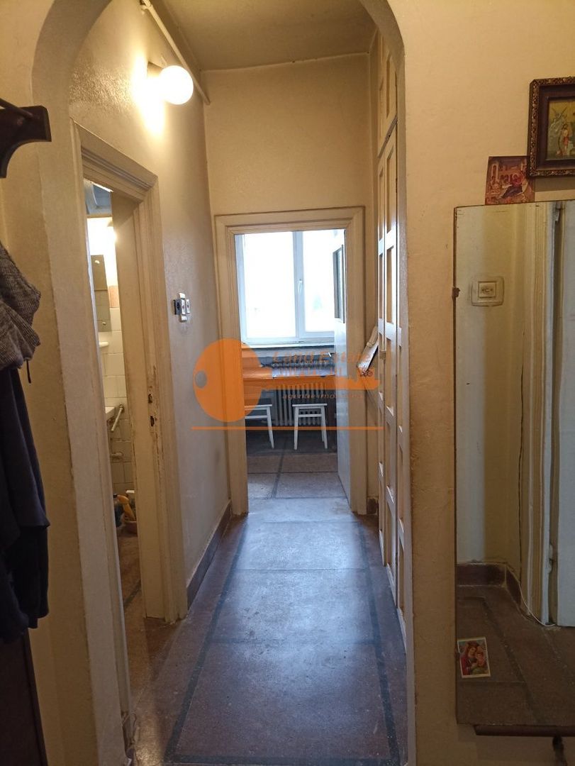 Garsoniera Ho si Min ( bloc rusesc-boxa ) - Poză 2