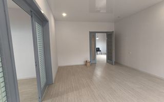 Capitol Bulevardul Mamaia Vila D+2E+M - Poză 13