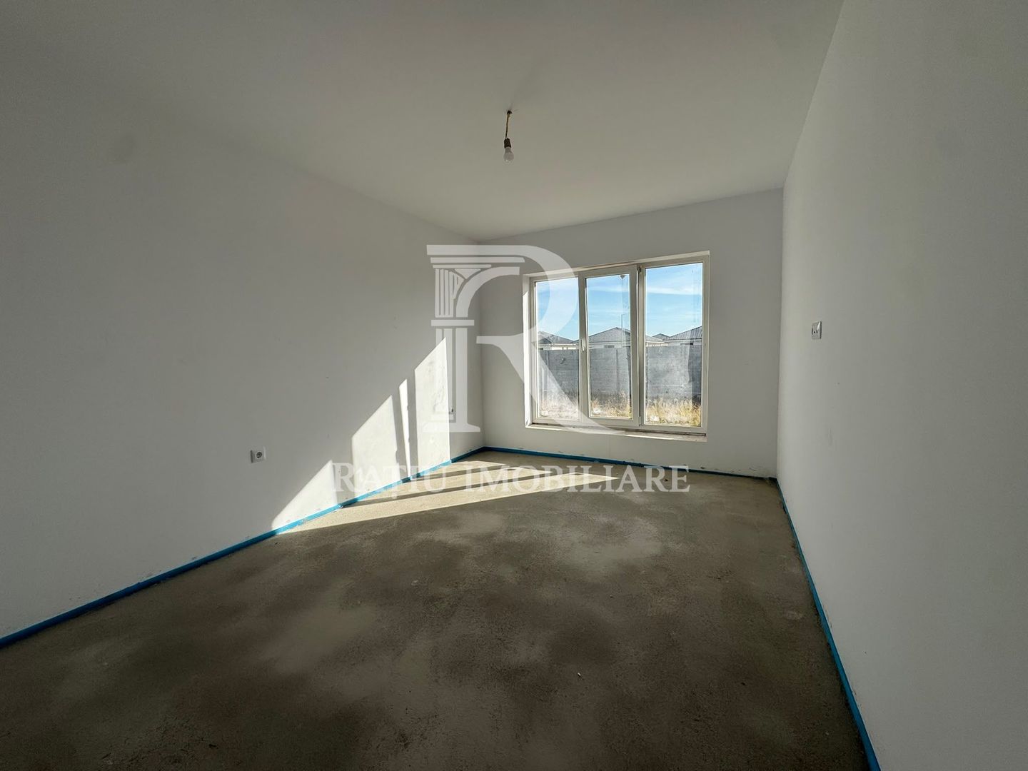 De Vanzare| Casa la alb cu 4 camere | Santandrei | 155.000  € - Poză 4