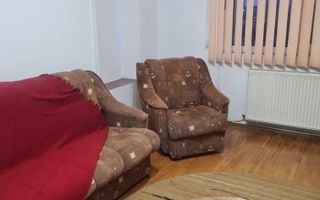 inchiriez apartament 3 camere, decomandat, 70mp, zona Nicolina 2 - Poză 1