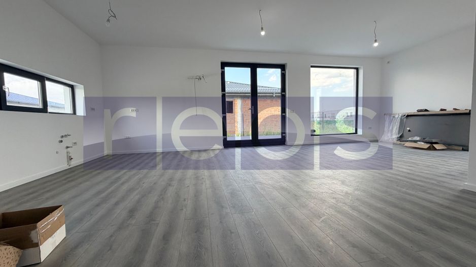 CASA INDIVIDUALA  | 3 DORMITOARE | CURTE PROPRIE | TUNARI - Poză 2