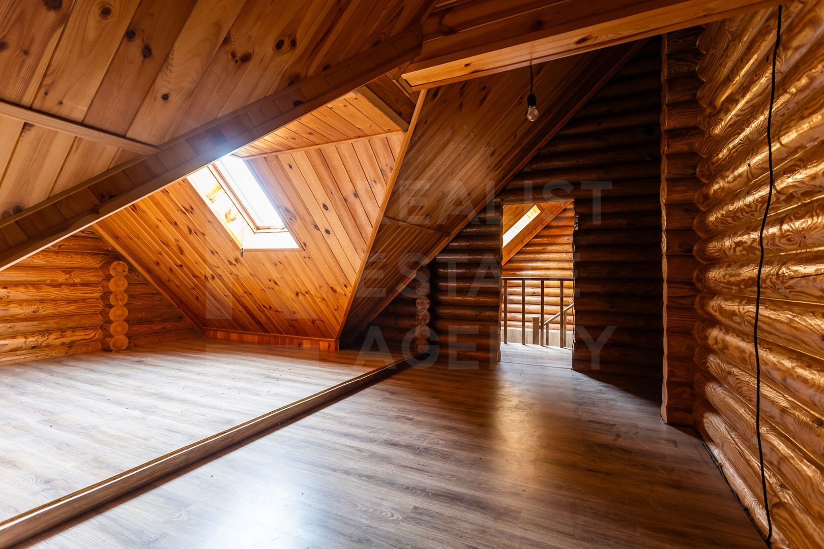 Vânzare, casă, 9 camere, satul Mîndra, r-nul Călărași. - Poză 57