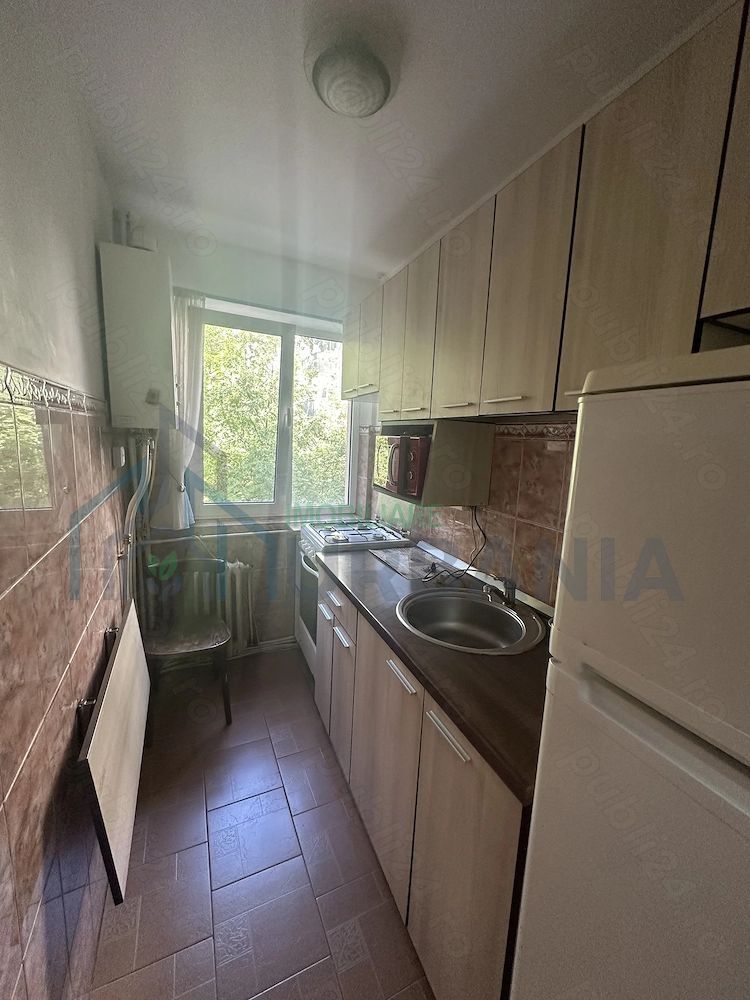 Apartament cu două camere de închiriat în Alexandru, zona Piața Voievozilor, Iași - Poză 5