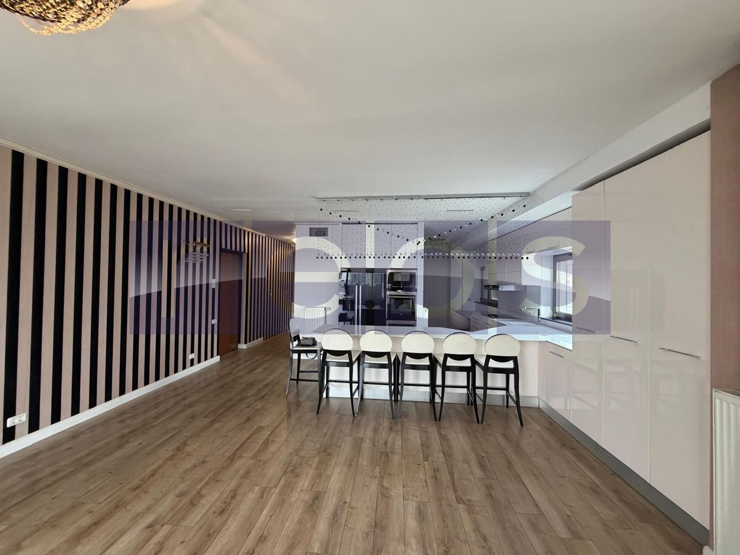 VANZARE PENTHOUSE DEOSEBIT 181MP | TERASA 280MP | MOBILAT - UTILAT LUX - Poză 31