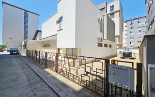 🏡 Casă de Lux cu Design Exclusivist – Eleganță, Rafinament și Confort - Poză 9