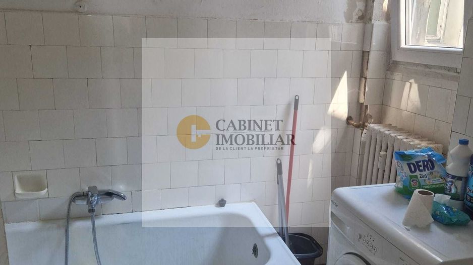 Garsoniera  30 mp |  Piata Romana  |  Balcon Vedere |  Panoramica - Poză 4