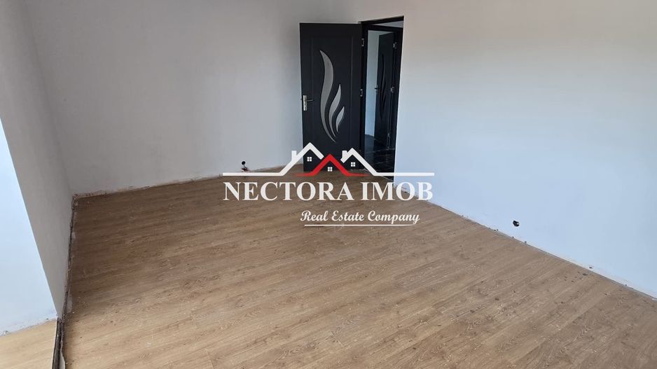 NECTORA IMOB-Apartament 3 camere, 2 bai, 3 balcoane, Zona Velenta,65mp - Poză 4