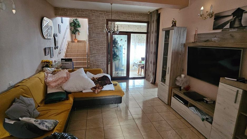 Casa- zona Spitalul nr1 - Poză 16