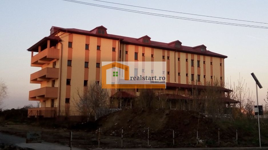 Lake View, ideal for a clinic, nursing home, aparthotel, subway access - Poză 5