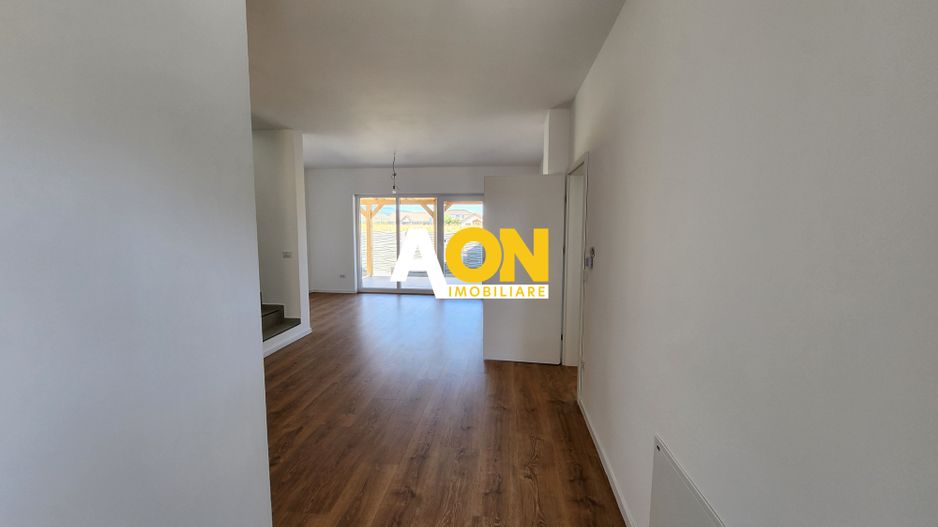 Casa Individuala cu 4 camere, 3 bai, terasa, 370mp teren, Oarda de Jos - Poză 7