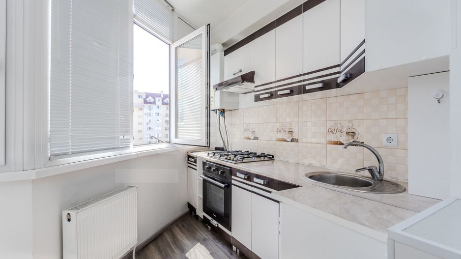 Vânzare, apartament 1 cameră, str.  Alba Iulia , Buiucani - Poză 1