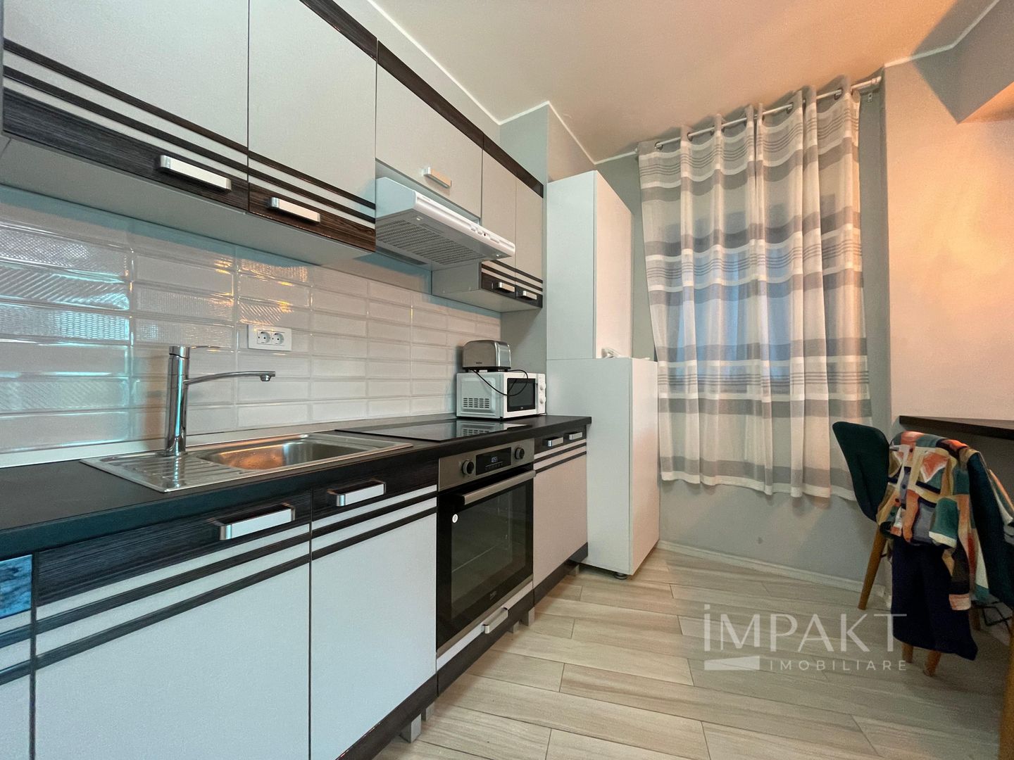 Apartament de vanzare tip studio in zona Frunzisului! - Poză 6