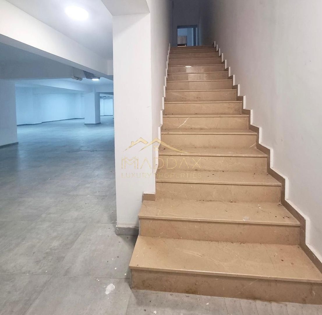 SPATIU COMERCIAL –PARTER + SUBSOL / 430 mp // Vitan - Poză 8