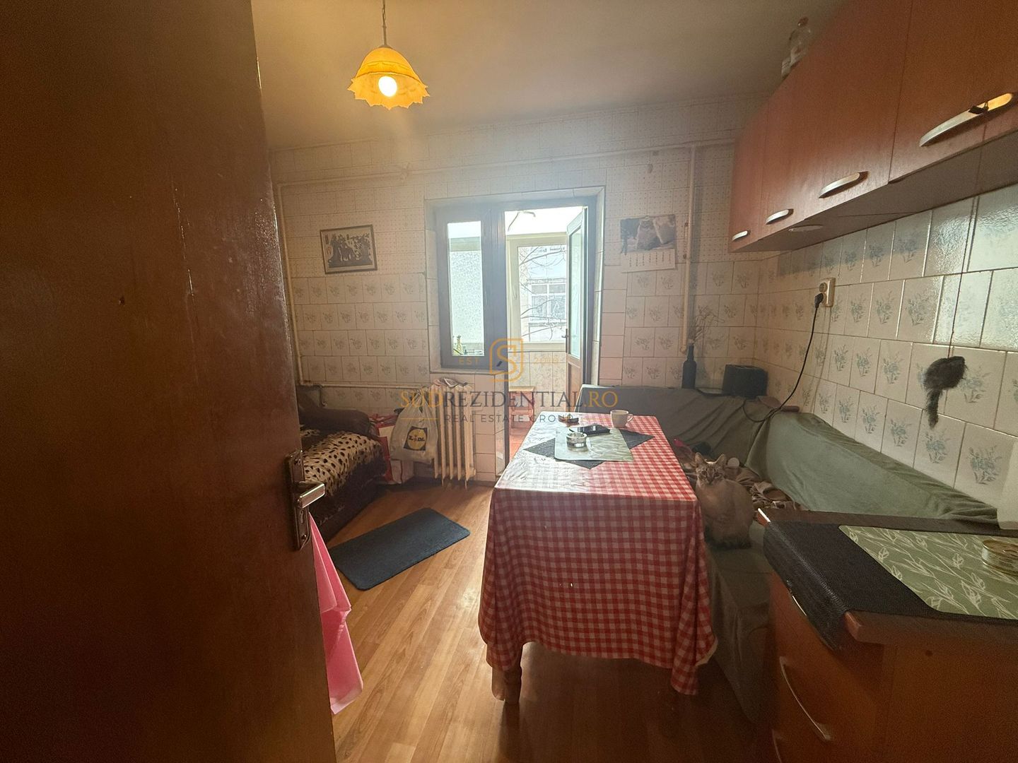 Apartament 3 camere, complet echipat, parcare inclusa, zona Rahova - Poză 9