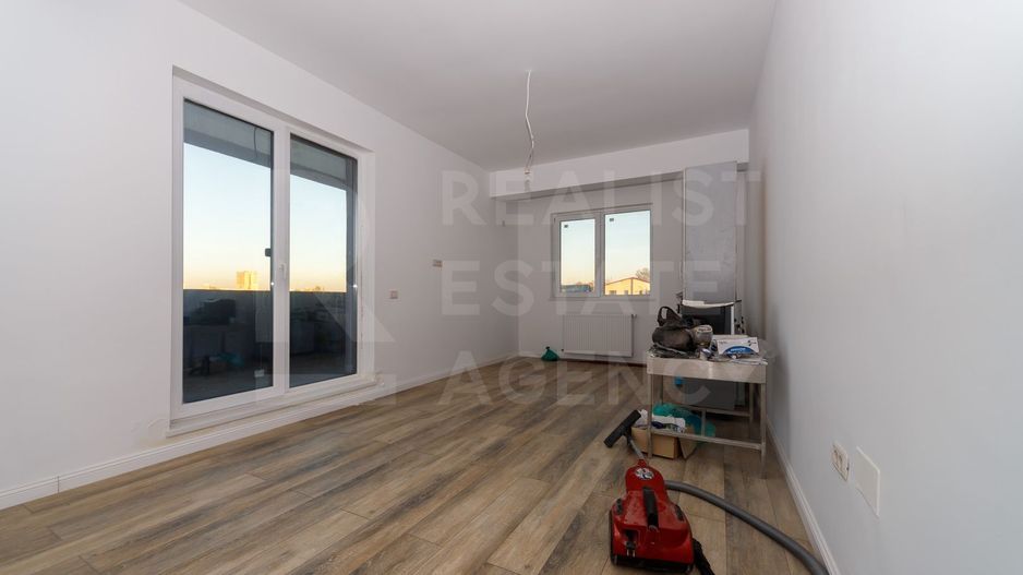 Vânzare, apartament, 4 camere, zona Giulești, București - Poză 8