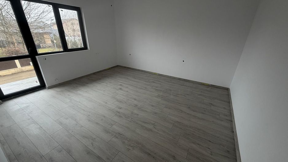 CASA TIP CUB BRAGADIRU, INCALZIRE PARDOSEALA, TEREN 185 MP, COMIS 0% - Poză 1