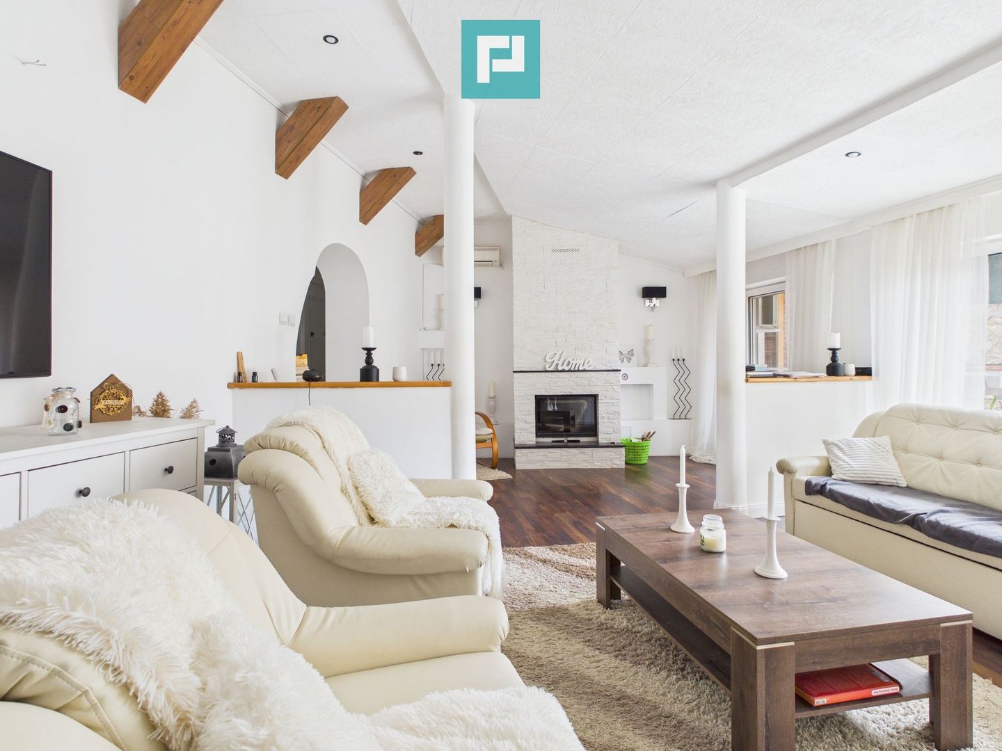 Apartament spațios în clădire ultracentrală - Poză 1