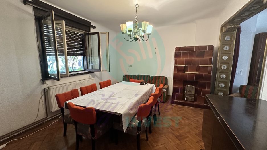 Vila boema in VATRA LUMINOASA - Poză 3
