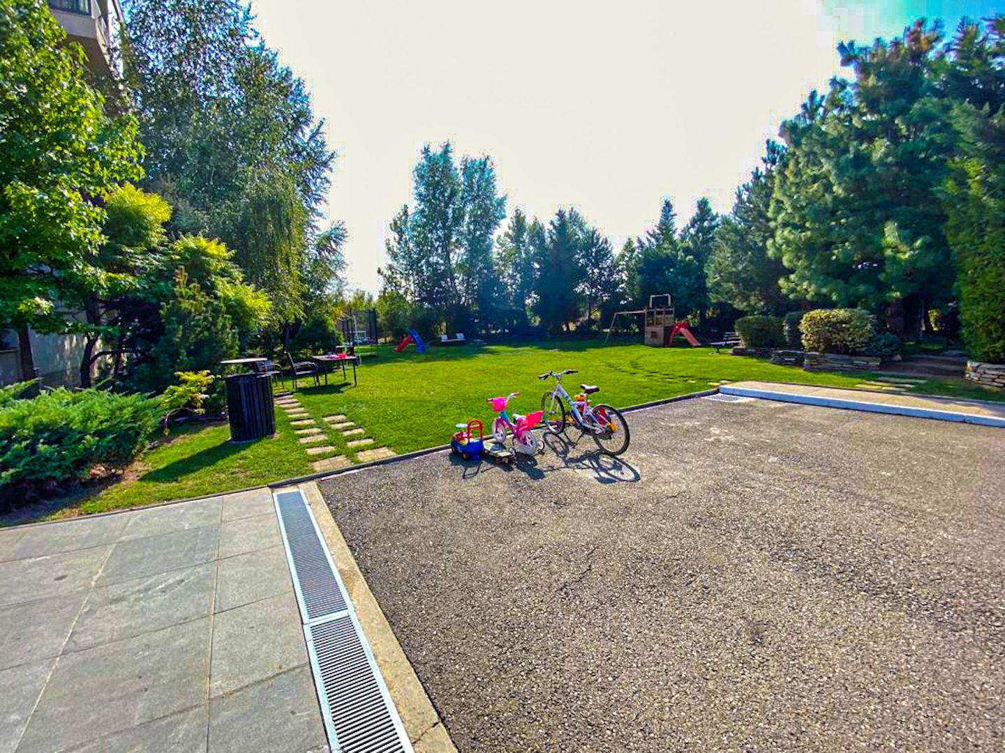 Un penthouse luminos și elegant cu priveliști de vis pe Iancu Nicolae - Poză 31