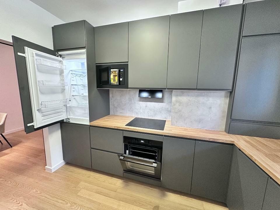 Apartament spatios  3 Camere I Upground I Metrou Pipera - Poză 3