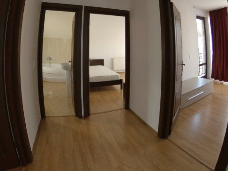 Casa moderna cu 4 camere in cartierul Orizont-Tur 3D virtual - Poză 10