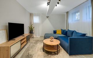 Garsonieră renovată integral, ideală pentru investiție sau regim hotel - Poză 1