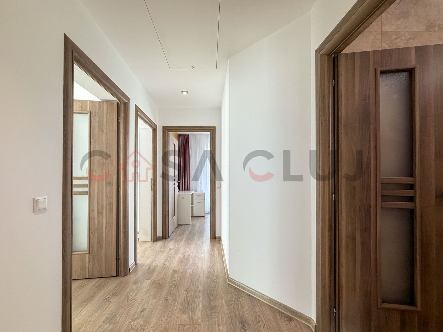 Casa individuală cu teren de 1400 mp, Salicea - Poză 17