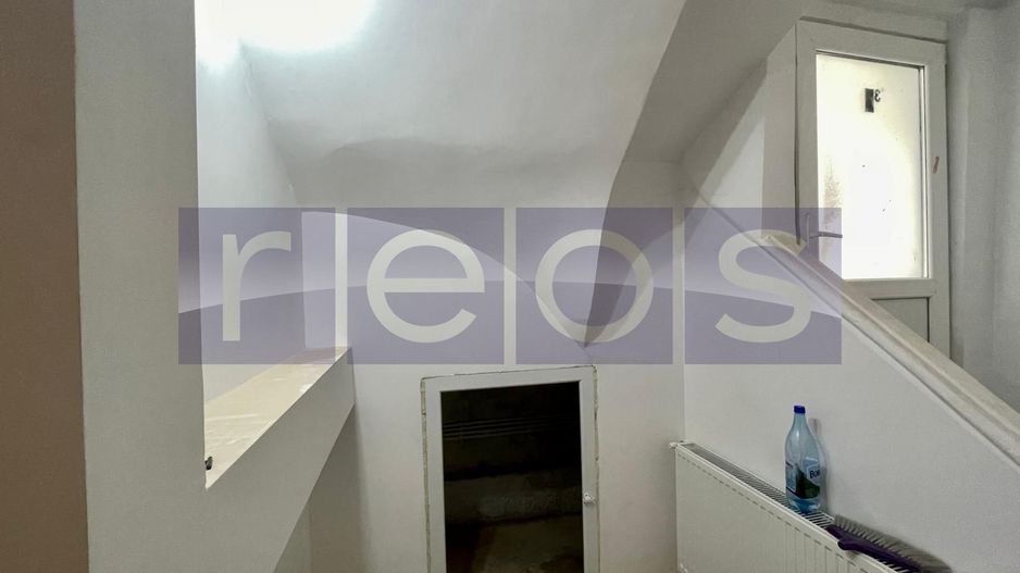 VANZARE STUDIO DUBLU 50MP DEMISOL BANU MANTA VICTORIEI CENTRALA PROPRIE - Poză 8