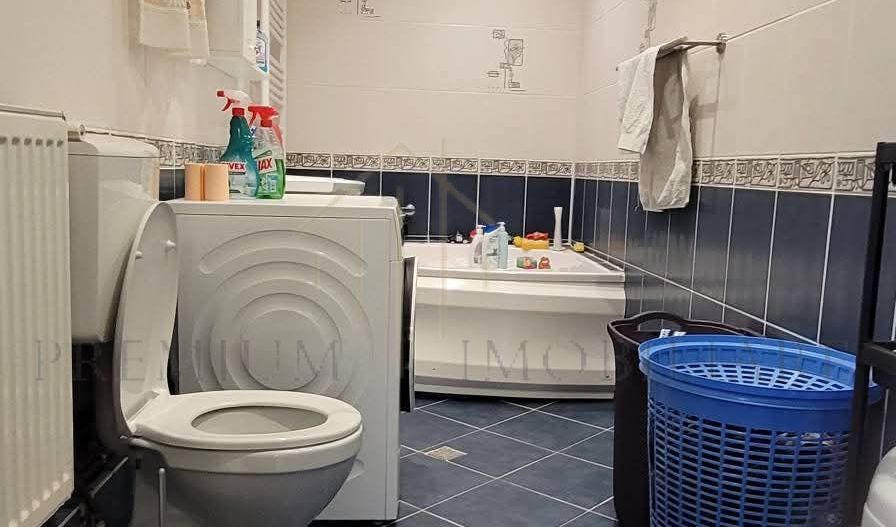 Casă P+M de vânzare la 11 km de Onesti spre Bacau - Poză 8