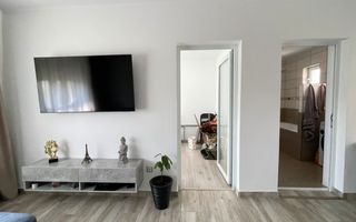 Apartament 3 camere de vânzare | Etaj 4 | Zona Micro 15 - Poză 4