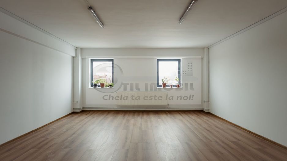 Spațiu modern de birouri în Galata - Disponibil imediat - 43mp - 650€ - Poză 5